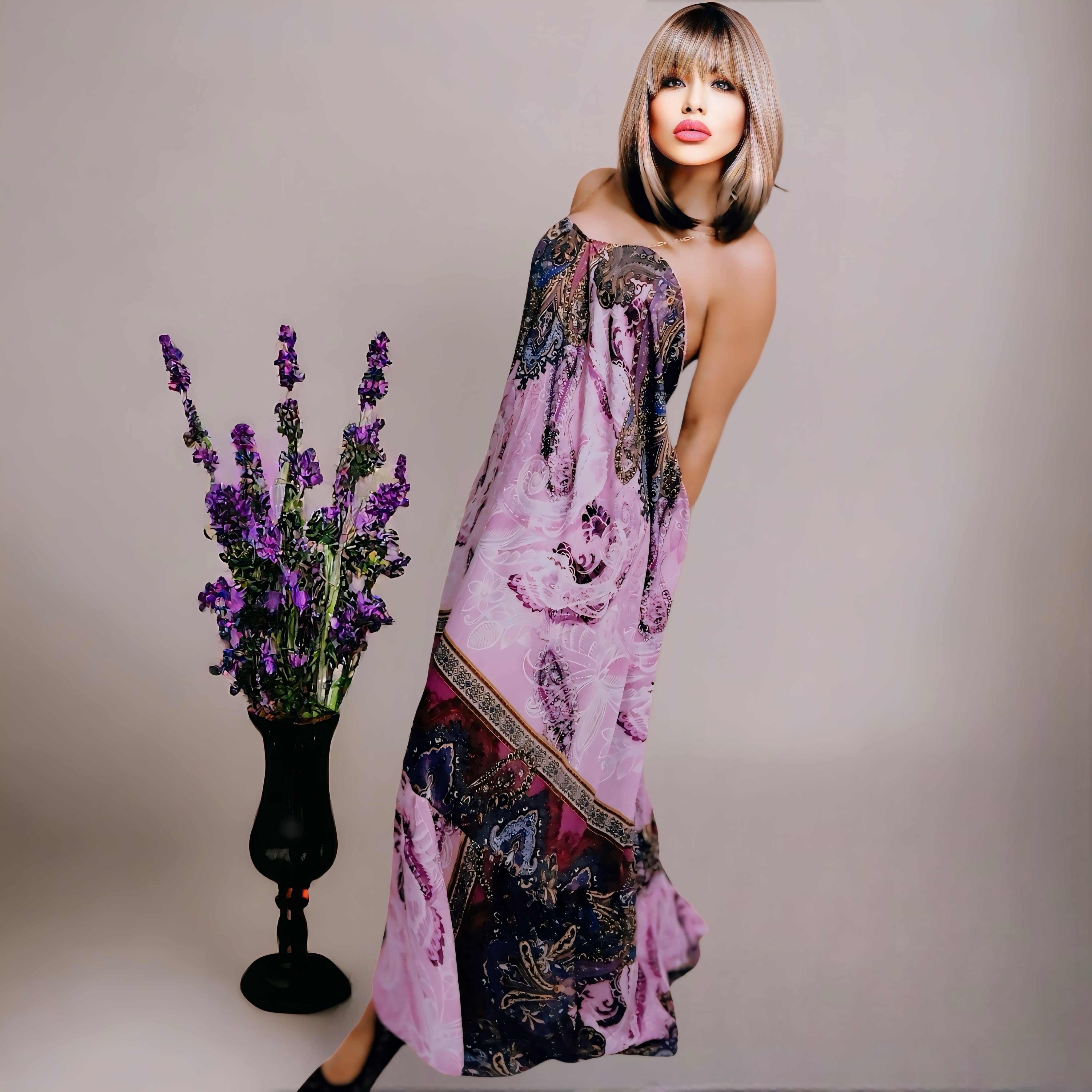 Lavender backless dress with gold chain straps Fernandes Connection UG Lavender backless dress with gold chain straps Fernandes Connection UG